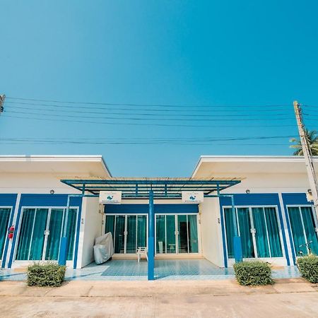 Paragon Hometel Σούρατ Τανί Εξωτερικό φωτογραφία